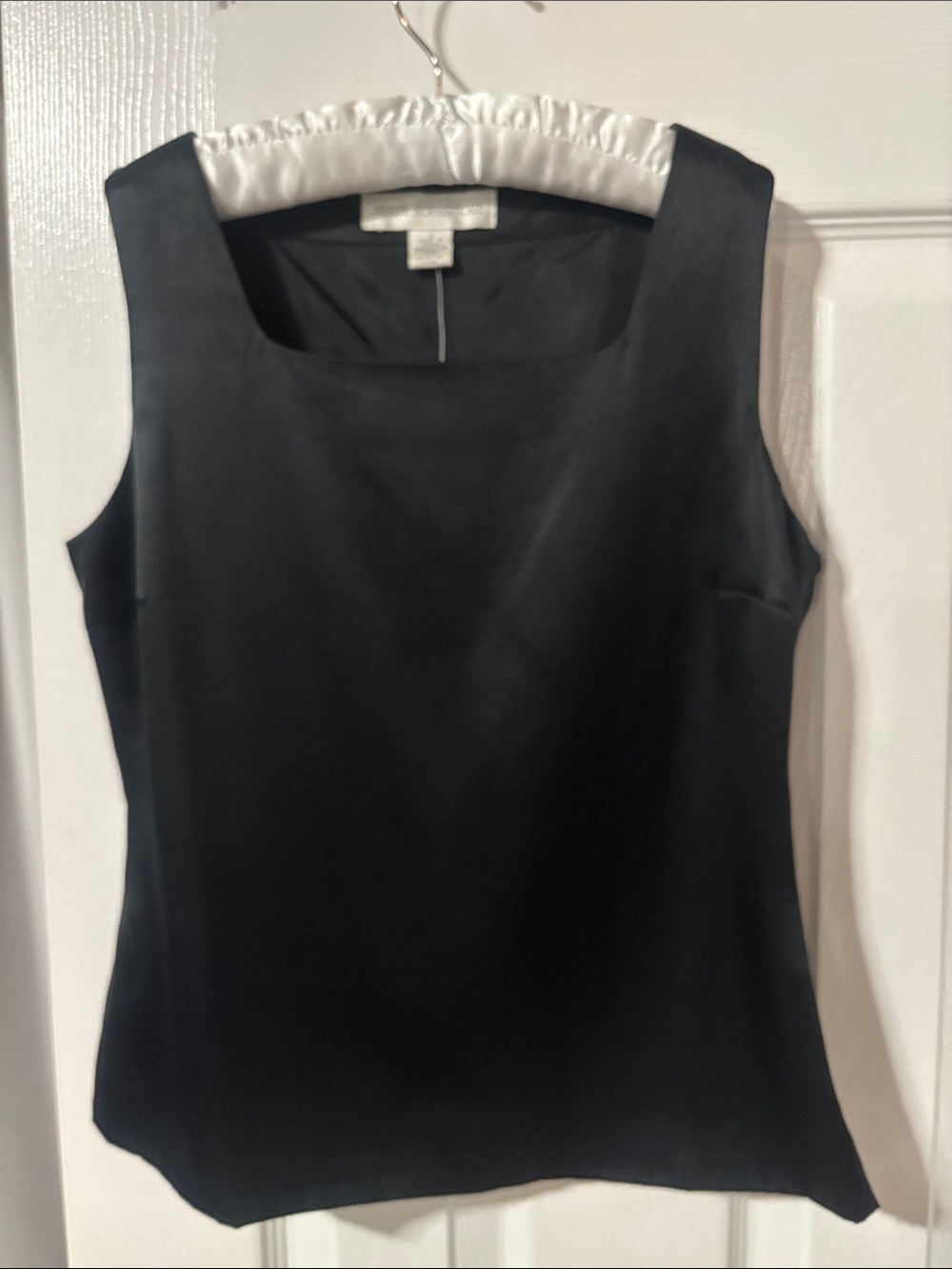 BRAND NEW SILK Petite Sophisticate Black  Sleeveless blouse/Camisole